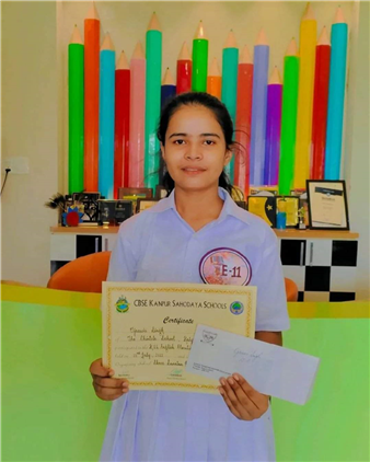 Ojaswii Singh of Grade VIII participated in KSS Inter School English Elocution Competition where she was awarded a cash prize of Rs.1100 for her excellent rhetoric. (Kalyanpur)